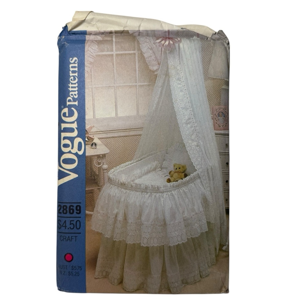 Vogue Craft 2869 Vtg 80s Baby Nursery Bassinet Skirt Liner Comforter Curtain‎ UC